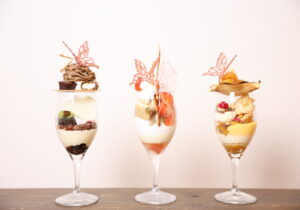 【このフェアだけのスペシャル試食付！】ラパルティールは《四季ごとに毎年》お料理をリニューアル！そんな1組貸切ならではのひと手間をかけたお料理は、ゲストにも大好評◎シェフ特製の一皿＆こちらのフェアでは人気のPALパフェが食べられます！<br />
楽しみながらしっかり式場を見極めたい方におすすめです♪